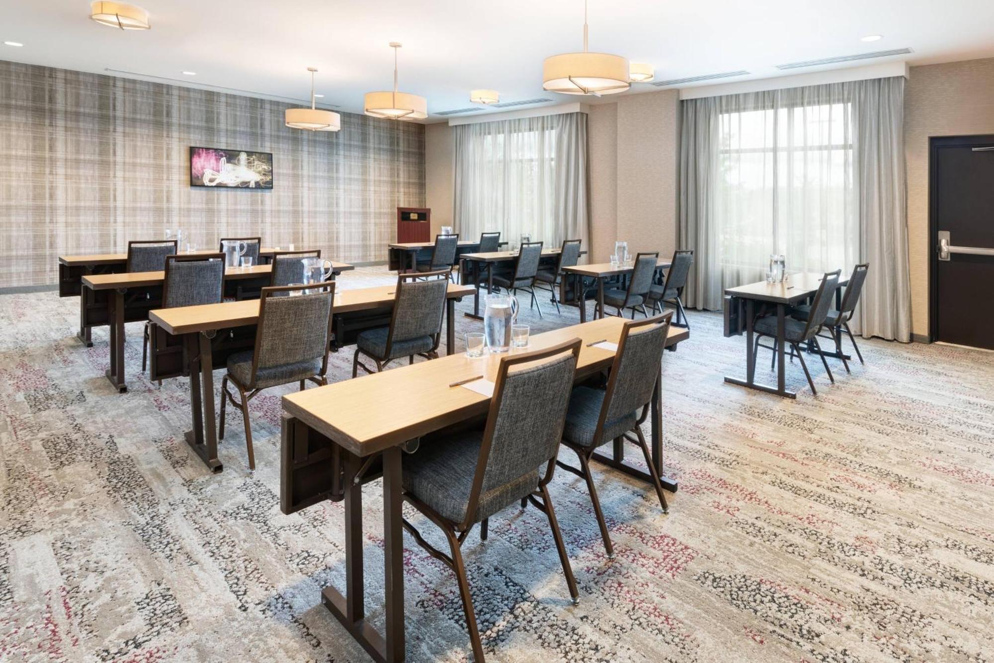 Courtyard By Marriott Pittsburgh Washington Meadow Lands Hotel Bagian luar foto